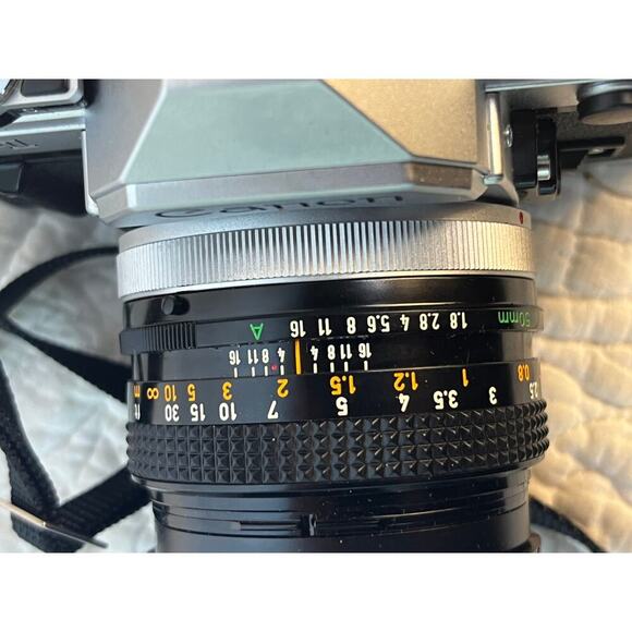 Canon AE-1 FD 50mm f/1.8 with Flash in Case Owners Manual and Gadg-IT Bag TESTED - Picture 7 of 15